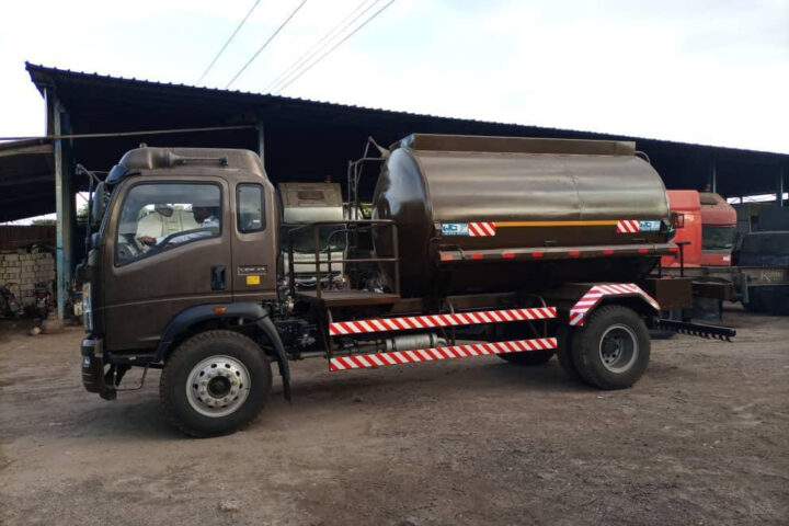 78dadddc-0899-4f32-b196-dfc0dcfdbb43